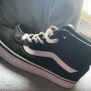 High-top Vans